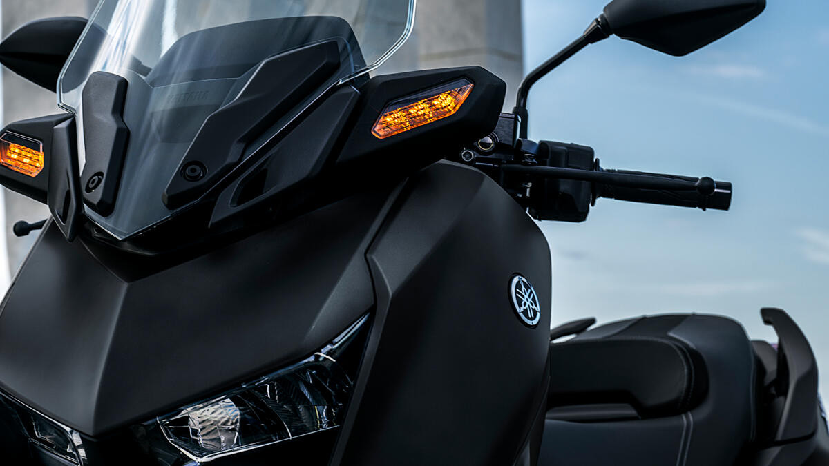 Купити скутер - YAMAHA XMAX 300